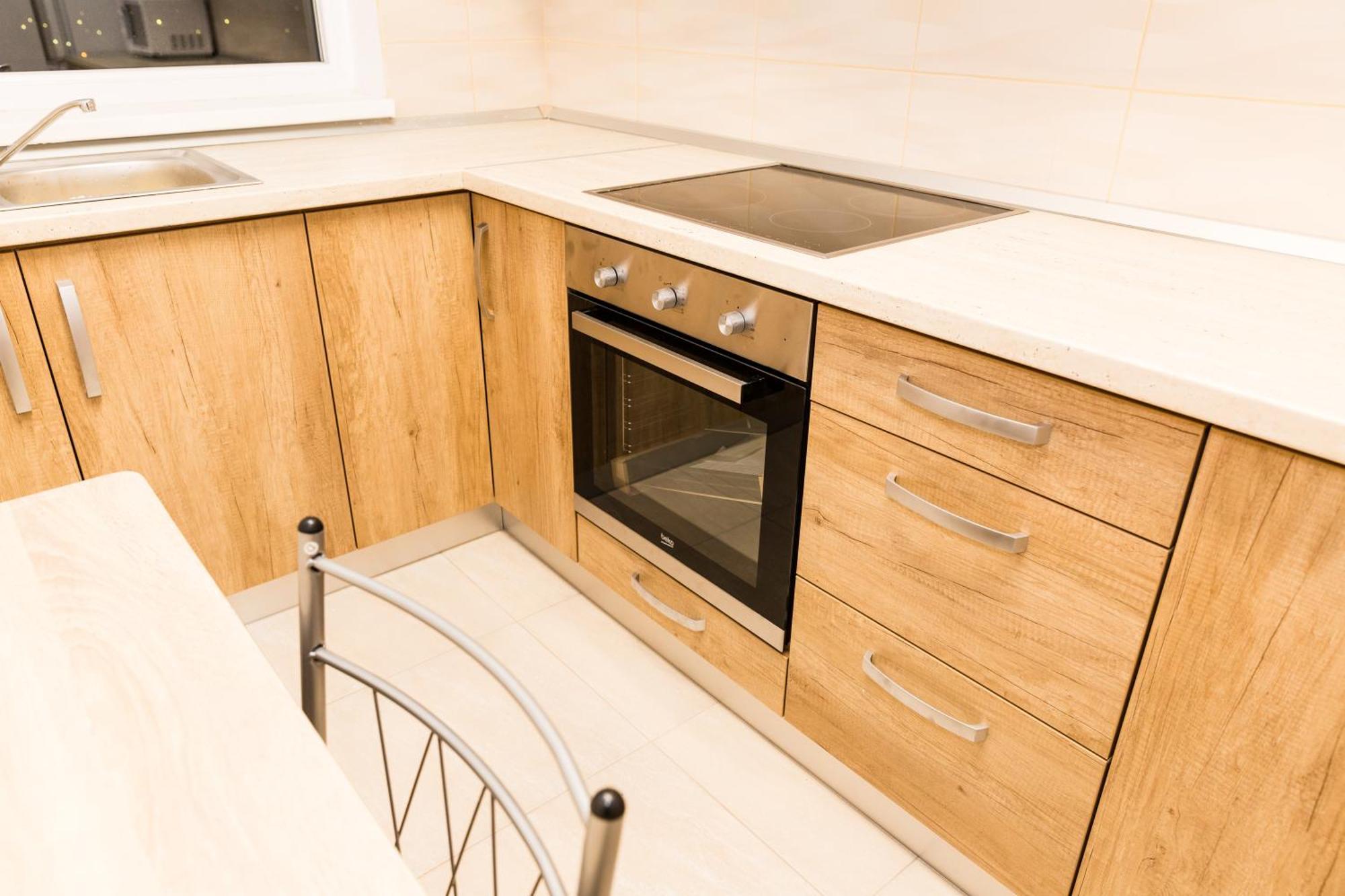 Ferienwohnung Urban Retreat Luxury Hideaway Oradea Exterior foto
