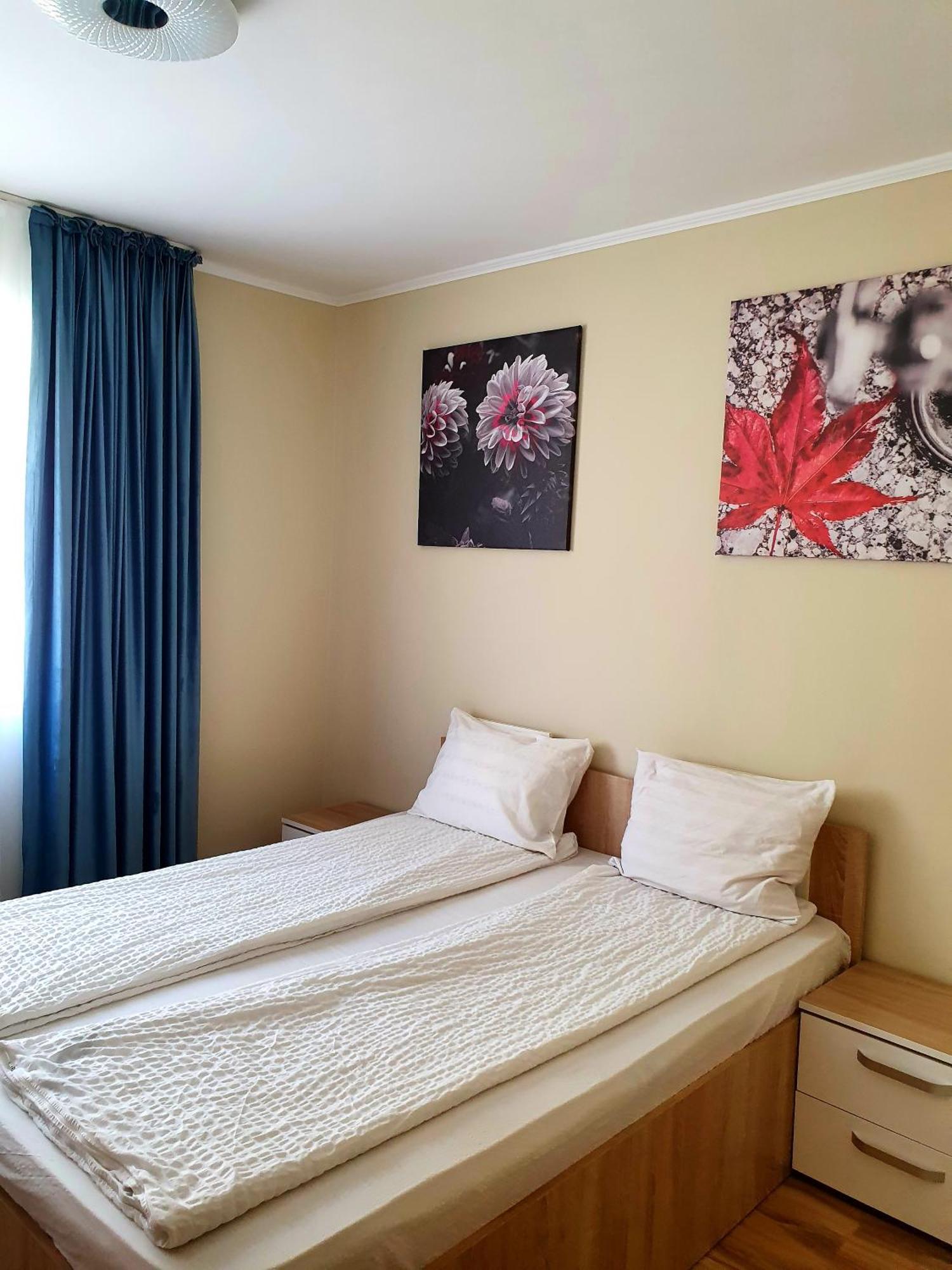 Ferienwohnung Urban Retreat Luxury Hideaway Oradea Exterior foto